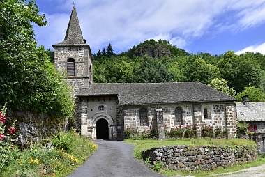 Outarville Eglise (cliché rare à Outarville
